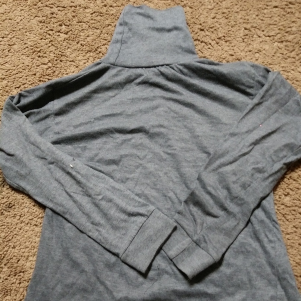Forever 21 turtle crop